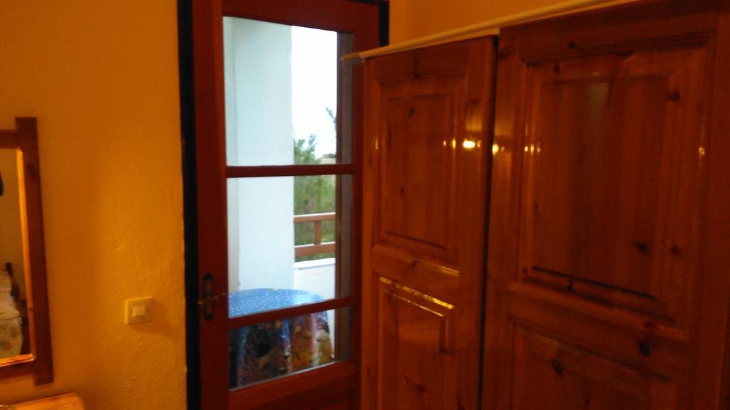 Stergiou Rooms Liri Exterior photo